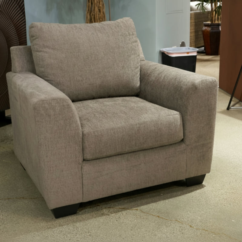 Loreo Chair