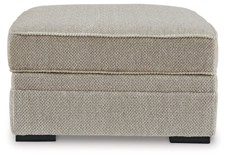 Sillón y otomana Calnita