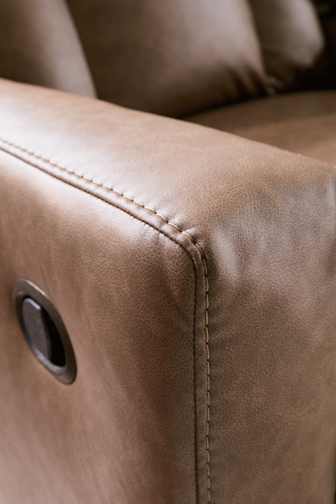 Juego de sala de estar Mackmenville con sofá reclinable y loveseat reclinable con consola