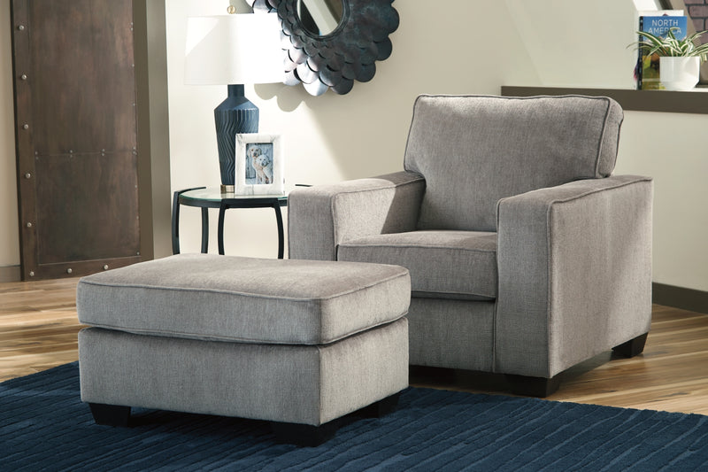 Sillón y otomana Altari