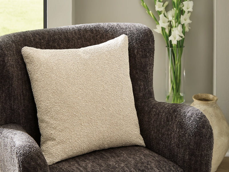 Macsen Pillow