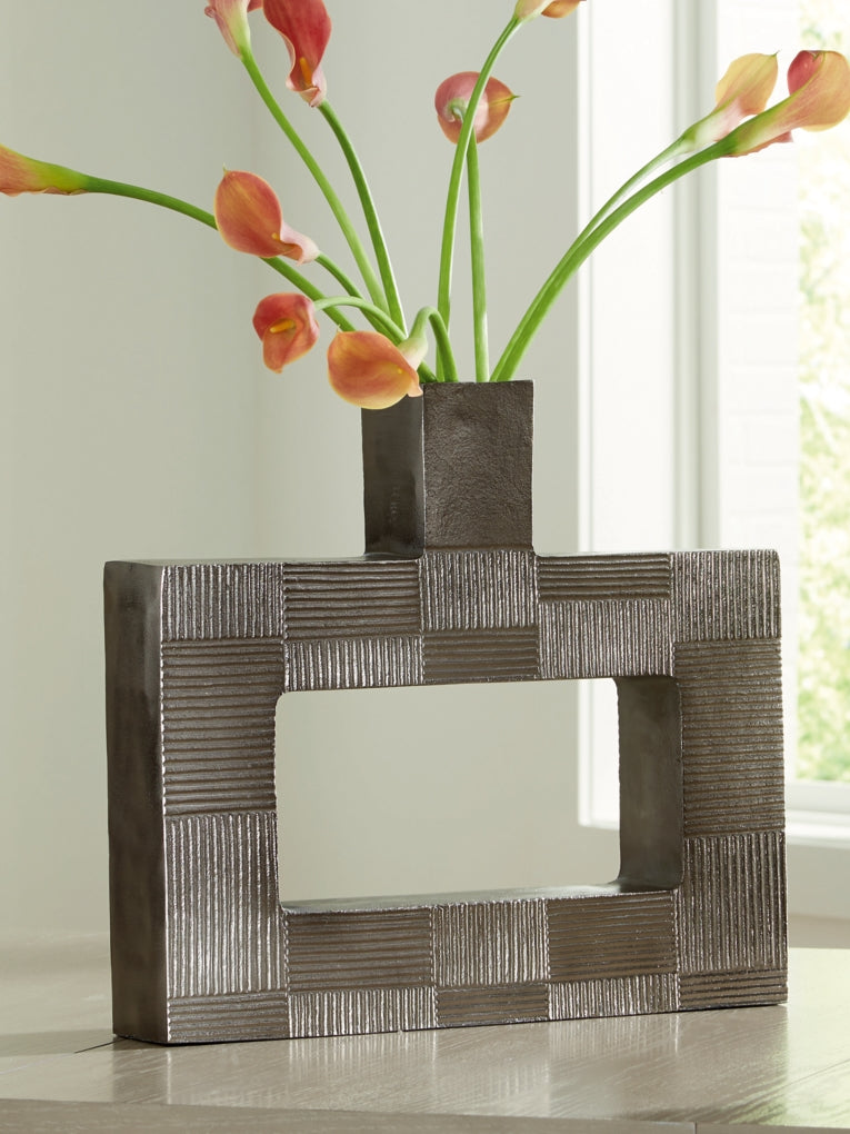 Wrengrove Vase