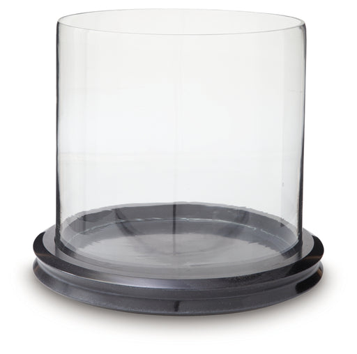 Saskia Candle Holder