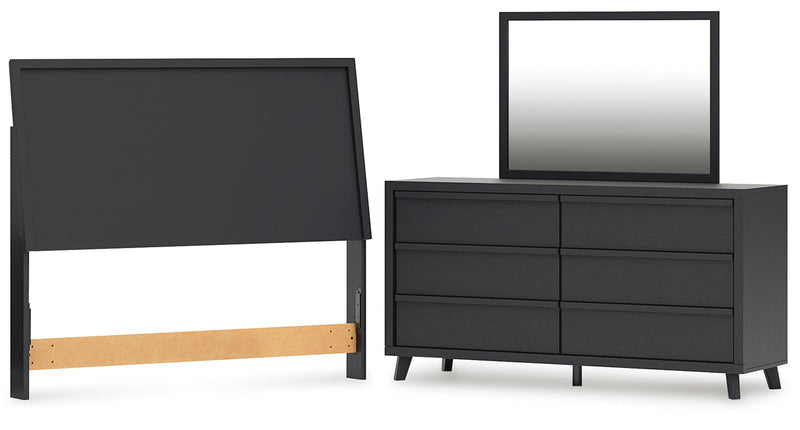Danziar Panel Headboard Bedroom Set