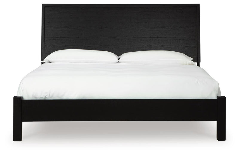 Danziar Panel Bed Bedroom Set