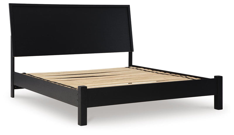 Danziar Panel Bed Bedroom Set