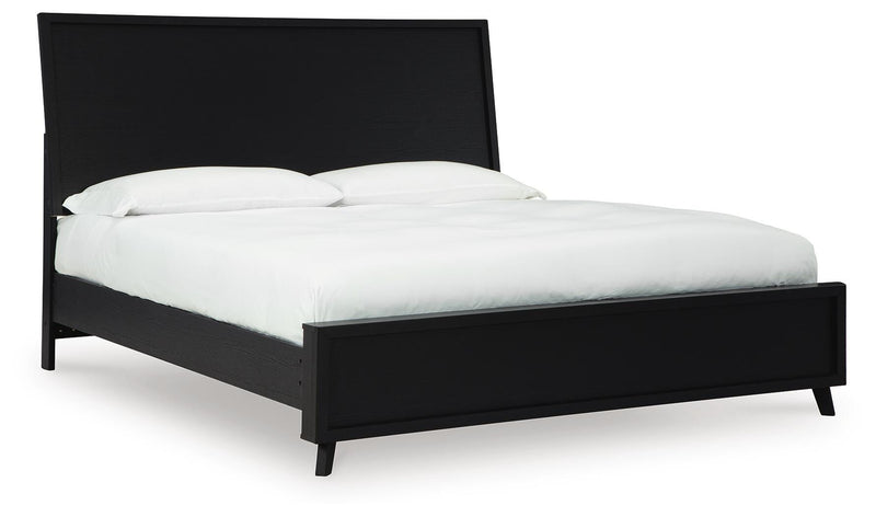 Danziar Panel Bed Bedroom Set