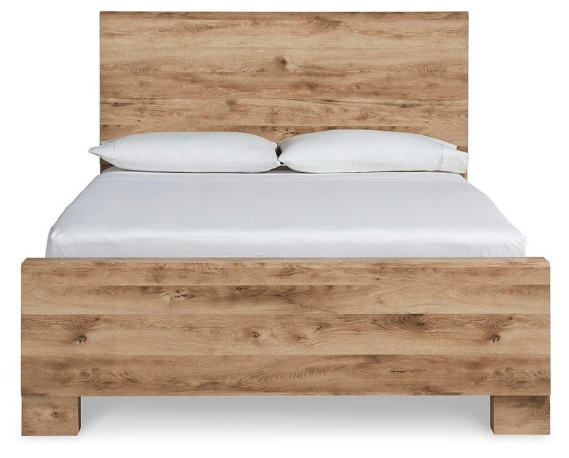 Hyanna Panel Bed
