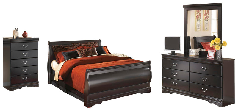 Huey Vineyard Sleigh Bed Bedroom Set
