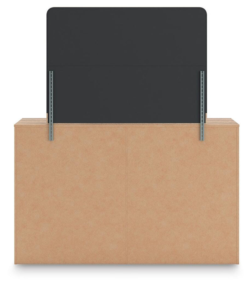 Kinlanni Upholstered Platform Bed Bedroom Set