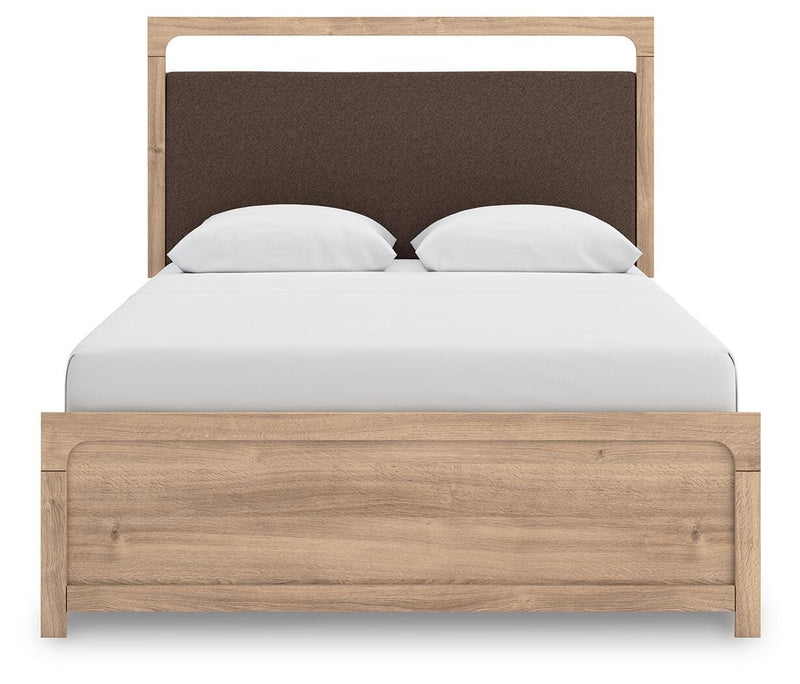 Kinlanni Upholstered Platform Bed Bedroom Set