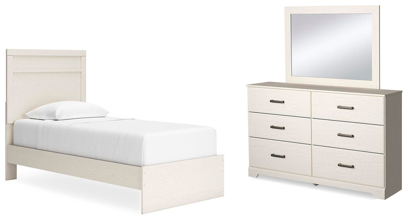 Stelsie Panel Bed Bedroom Set