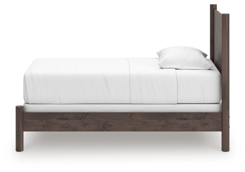 Juego de dormitorio Pamytta con cama de paneles