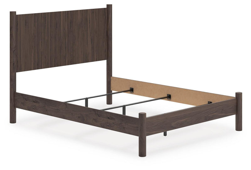 Juego de dormitorio Pamytta con cama de paneles