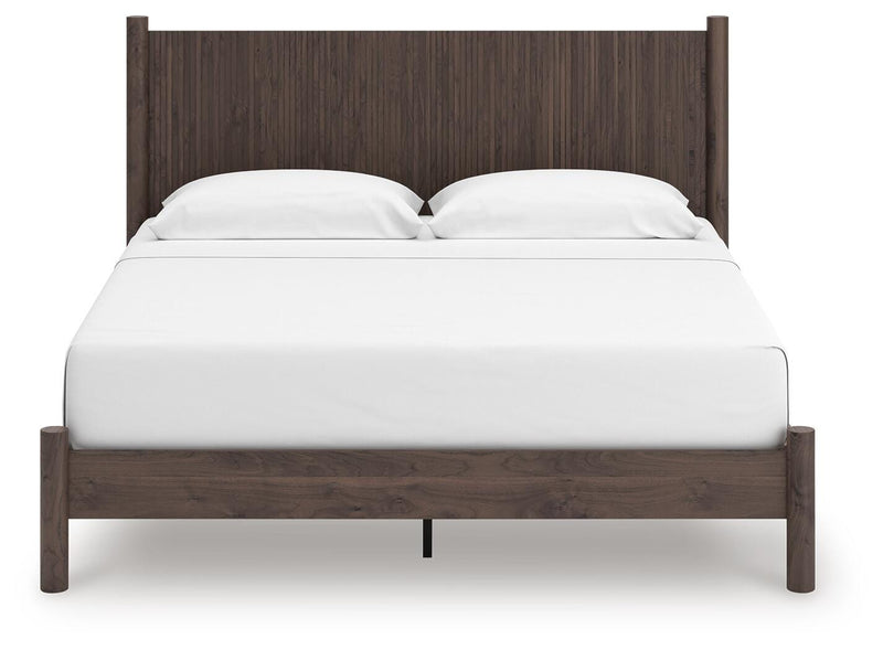 Pamytta Panel Platform Bed Bedroom Set