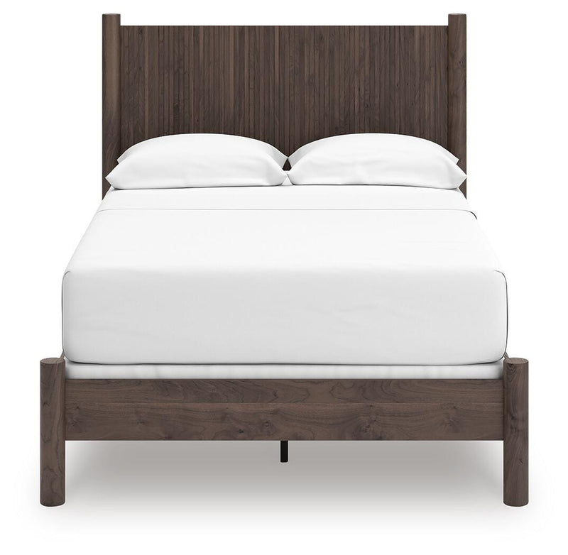 Juego de dormitorio Pamytta con cama de paneles
