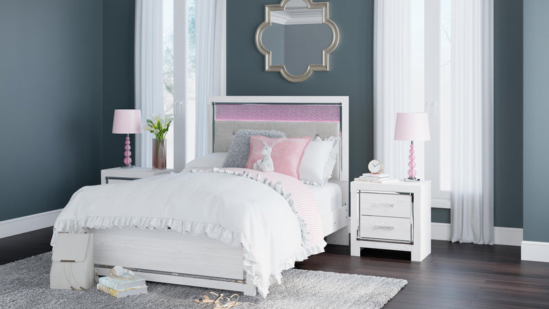 Altyra Panel Bed