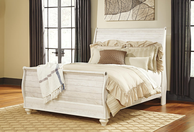 Willowton Sleigh Bed Bedroom Set