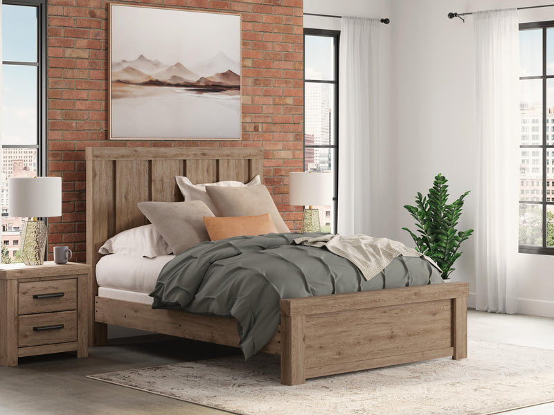 Garistyn Panel Bed