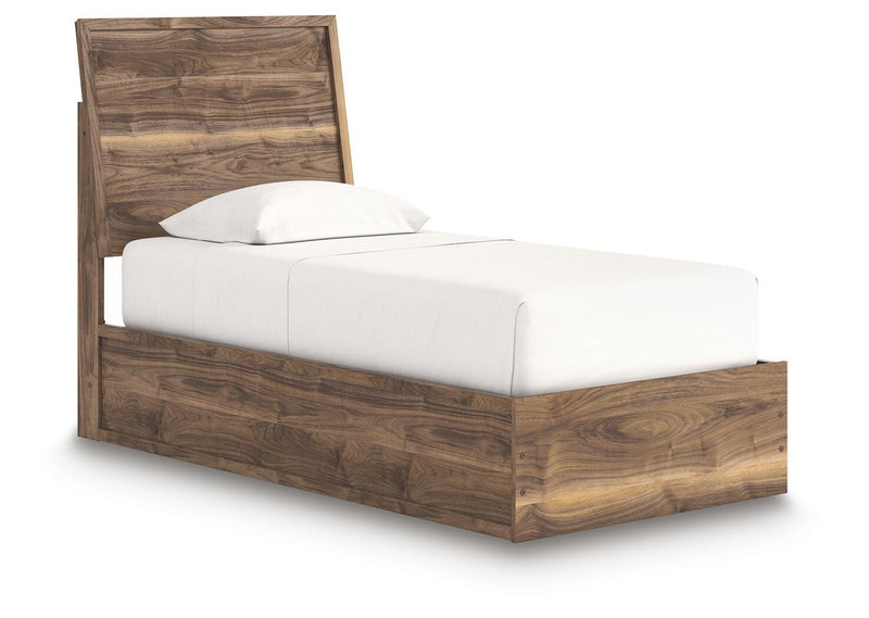Zadilyn Panel Bed
