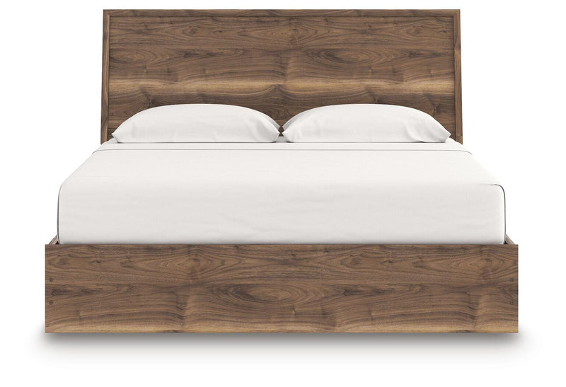 Zadilyn Panel Bed