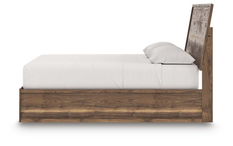 Zadilyn Panel Bed