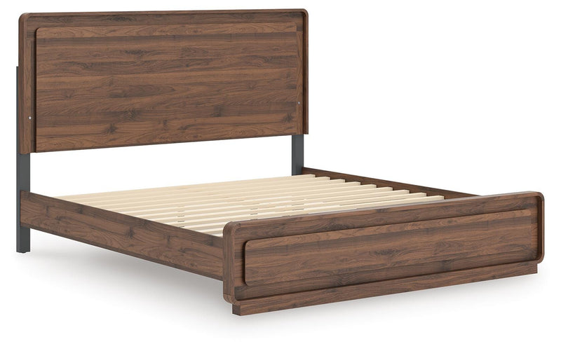 Hollinaze Panel Bed