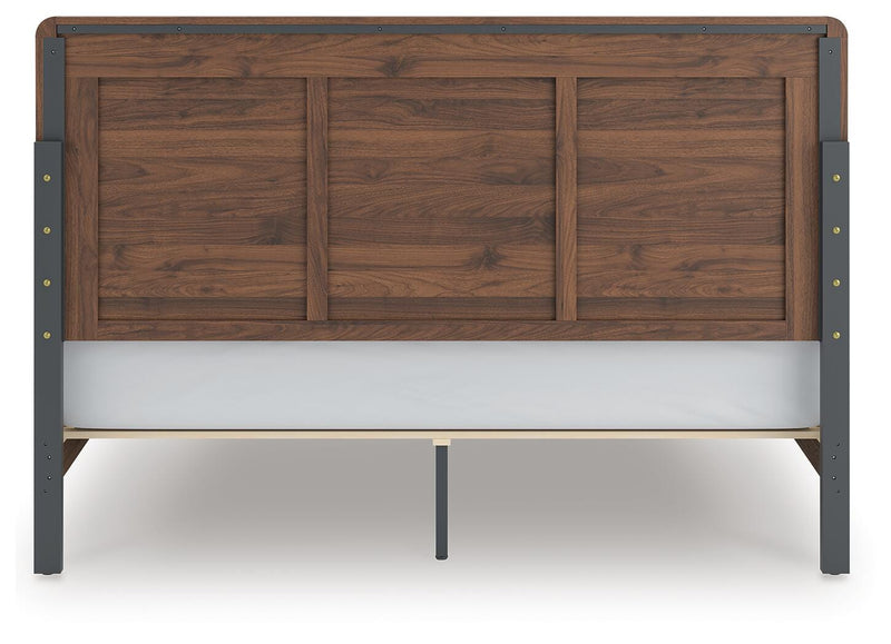 Hollinaze Panel Bed