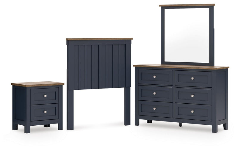 Landocken Panel Headboard Bedroom Set