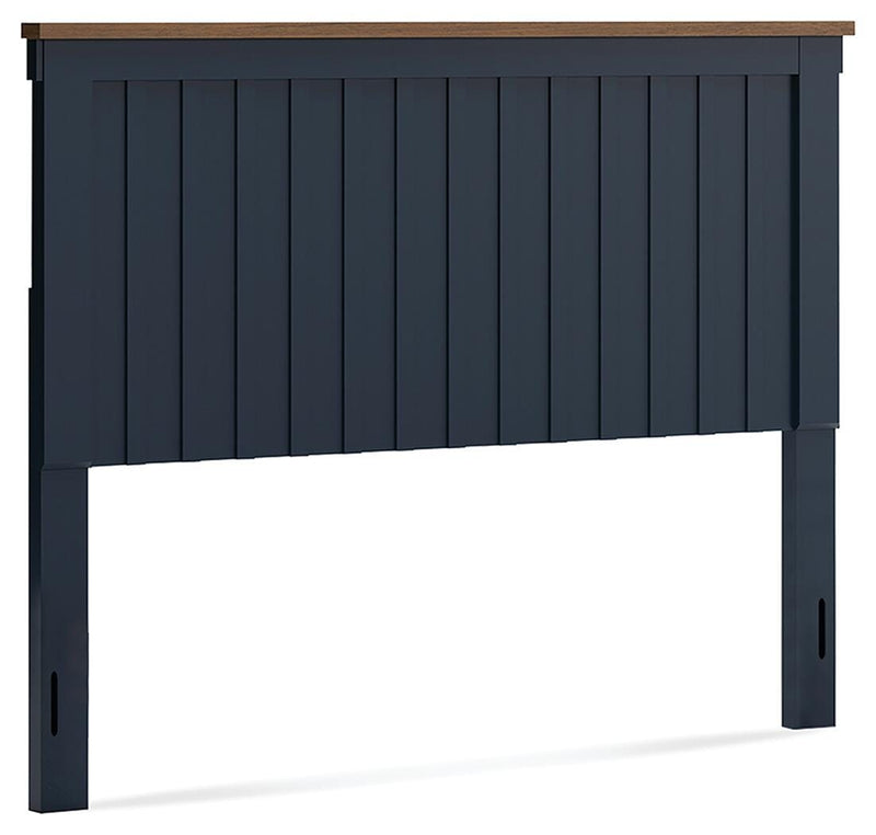 Landocken Panel Headboard Bedroom Set