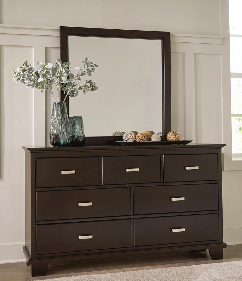 Covetown Panel Bed Bedroom Set