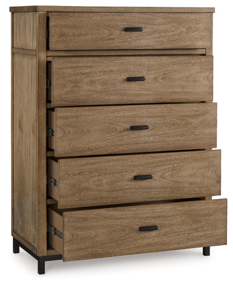 Tomtyn Dresser & Chest