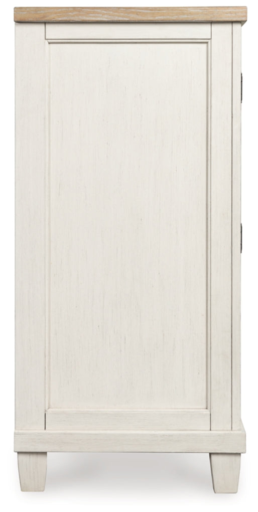 Shaybrock Dresser & Chest