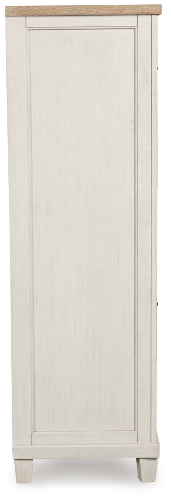Shaybrock Dresser & Chest