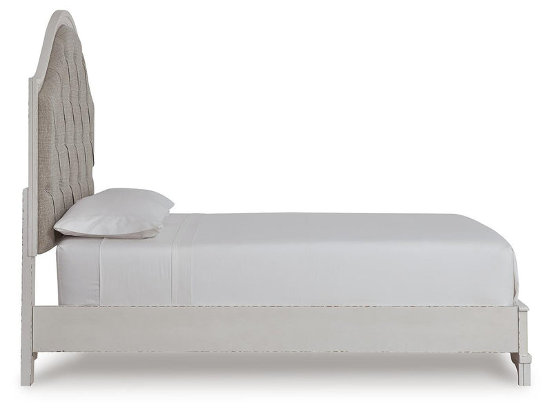 Blendon Upholstered Panel Bed