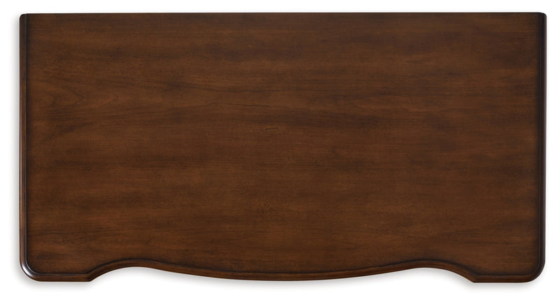 Lavinton Dresser & Chest