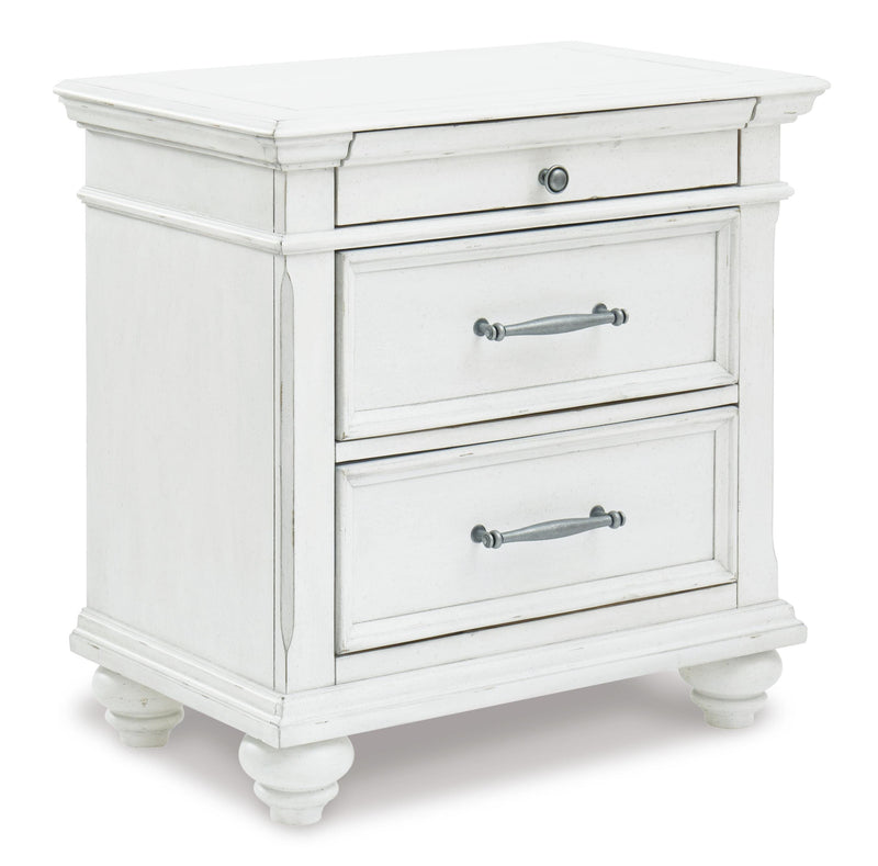 Kanwyn Panel Bed Bedroom Set
