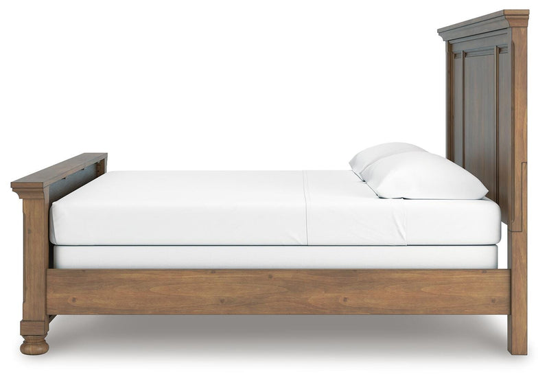 Vandenmore Panel Bed