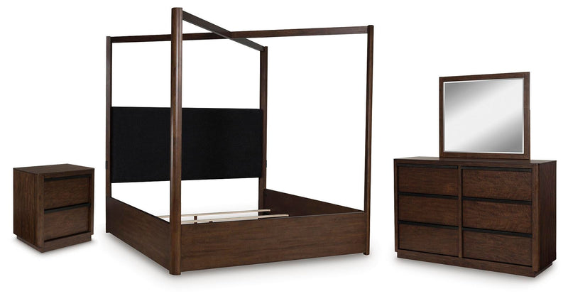 Dilenno Canopy Bed Bedroom Set