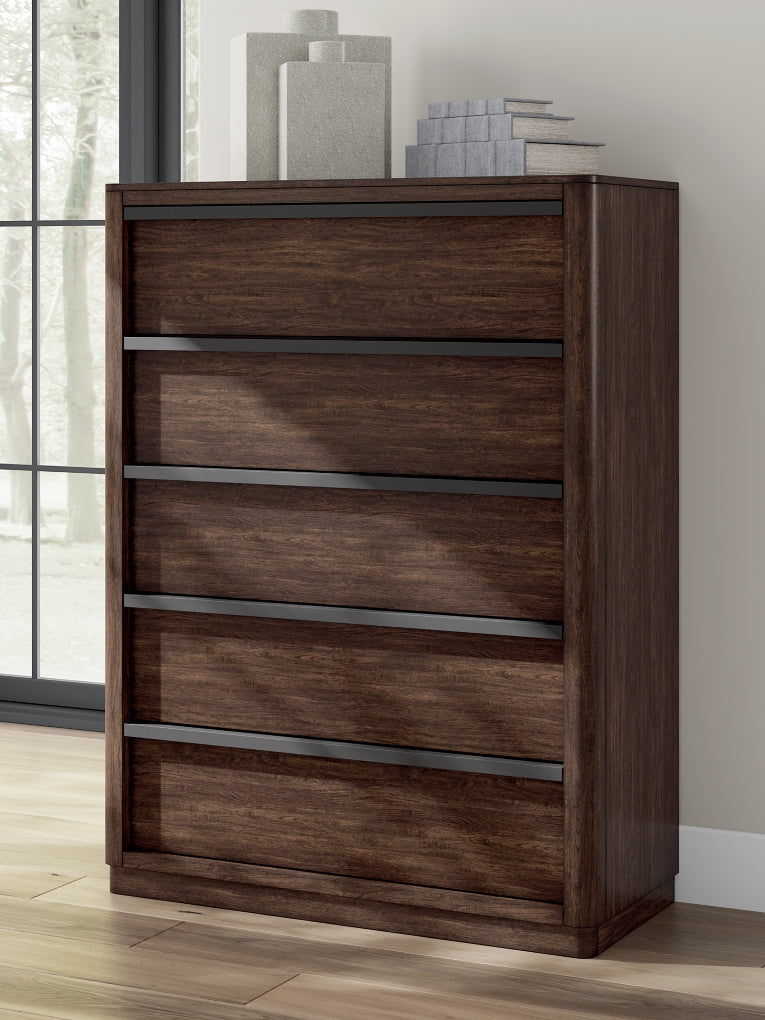 Kendamor Dresser & Chest