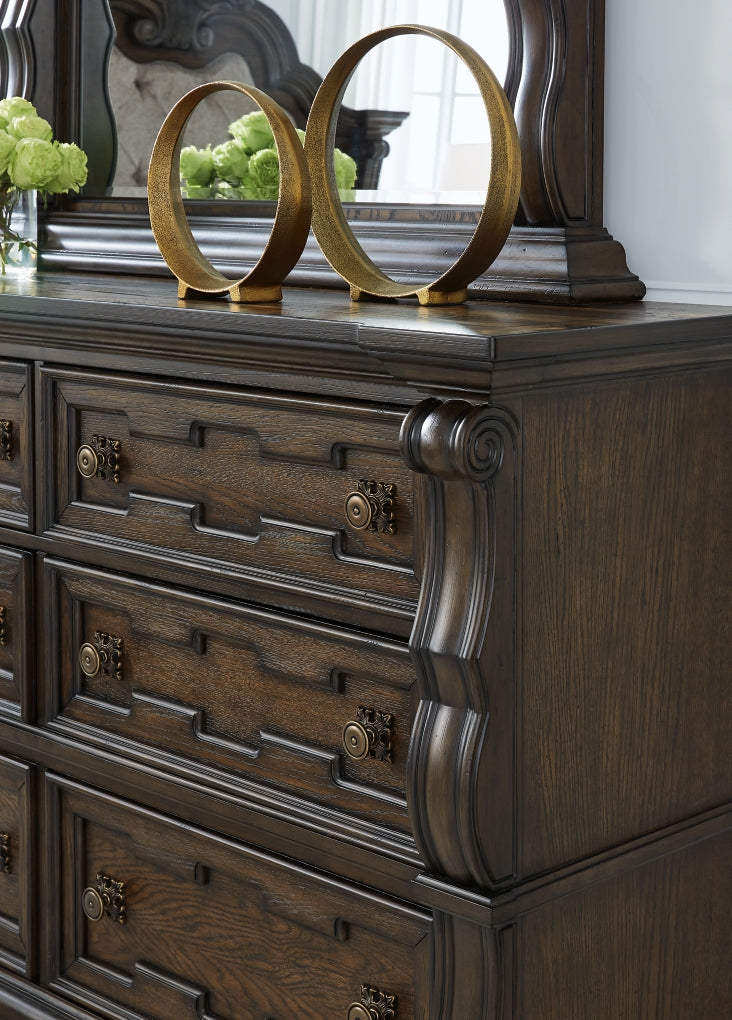 Maylee Dresser & Chest