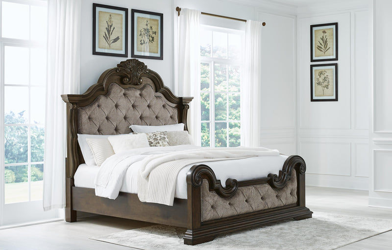 Maylee Upholstered Bed