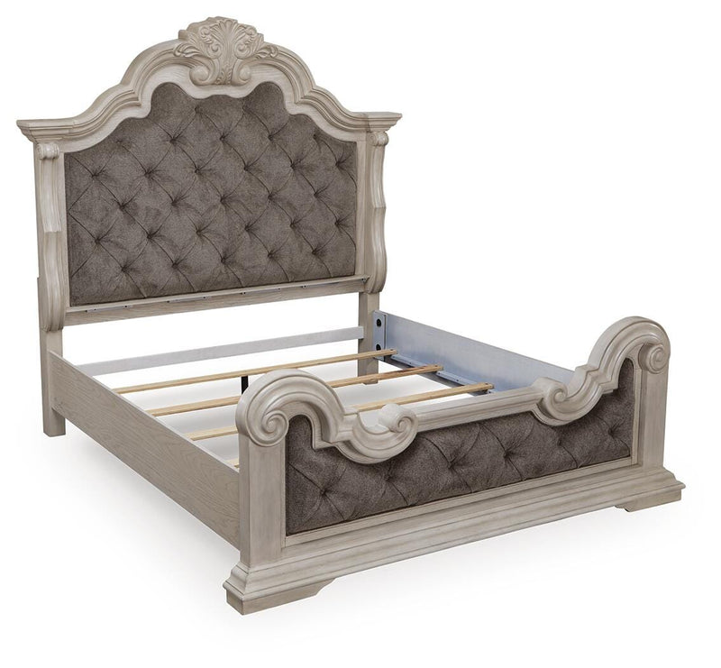 Juego de dormitorio de cama tapizada Bruchandi