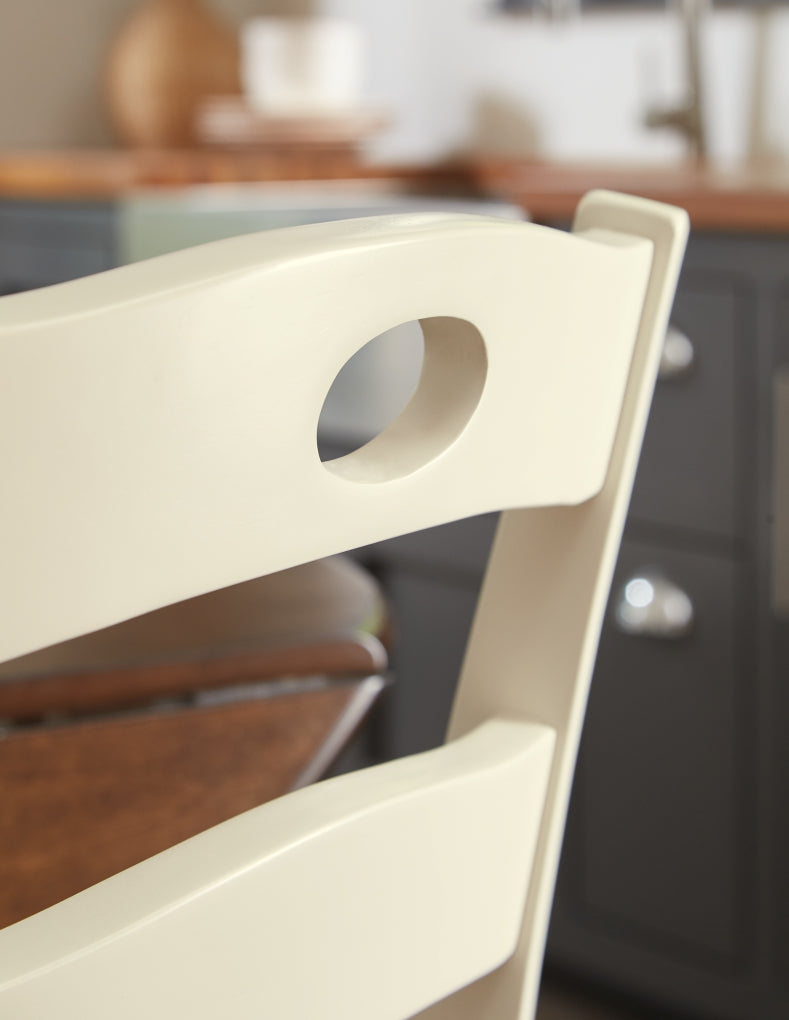 Silla auxiliar para comedor Woodanville