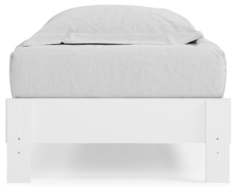 Piperton Platform Bed