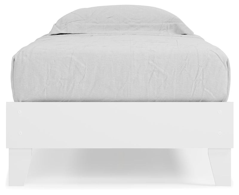 Piperton Platform Bed