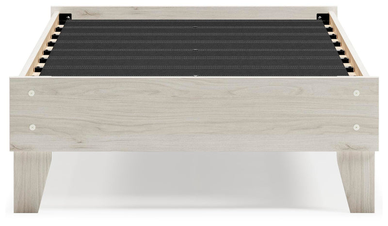 Socalle Platform Bed