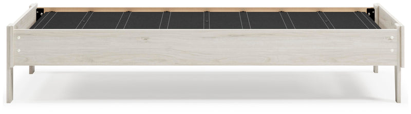 Socalle Platform Bed