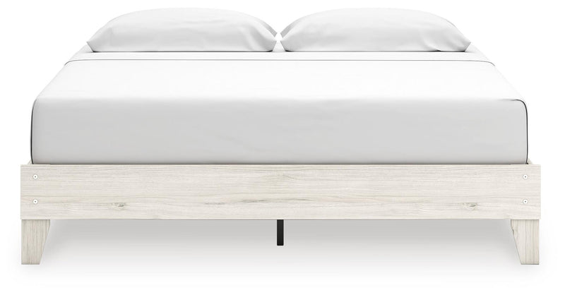 Socalle Platform Bed