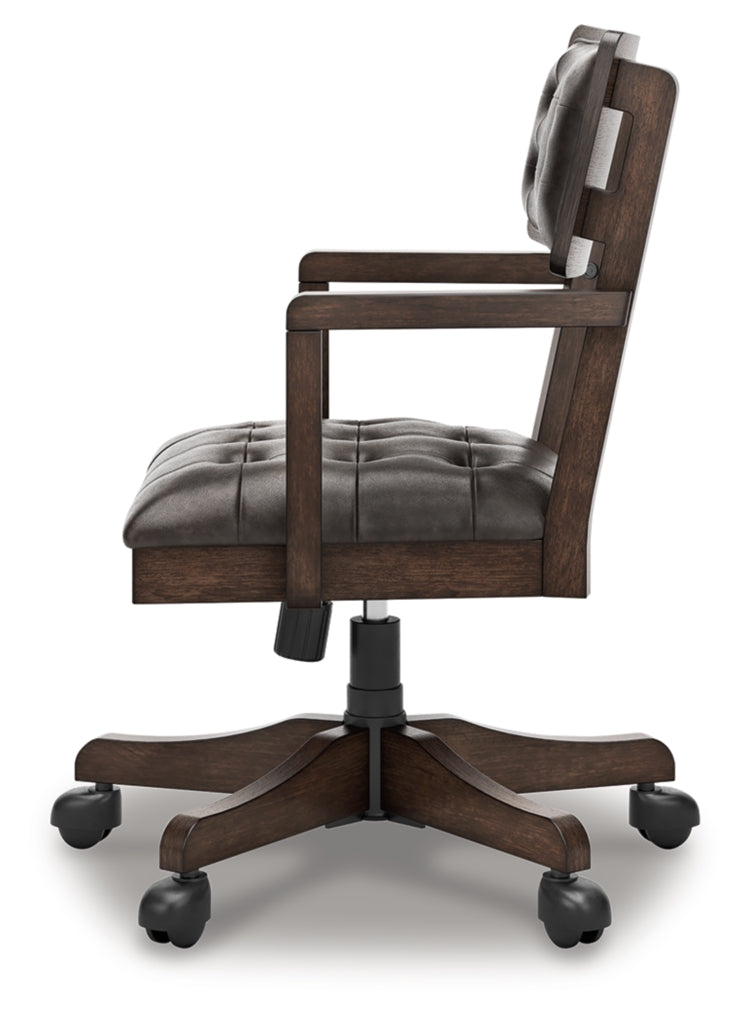 Escritorio para oficina en casa Breckington con silla